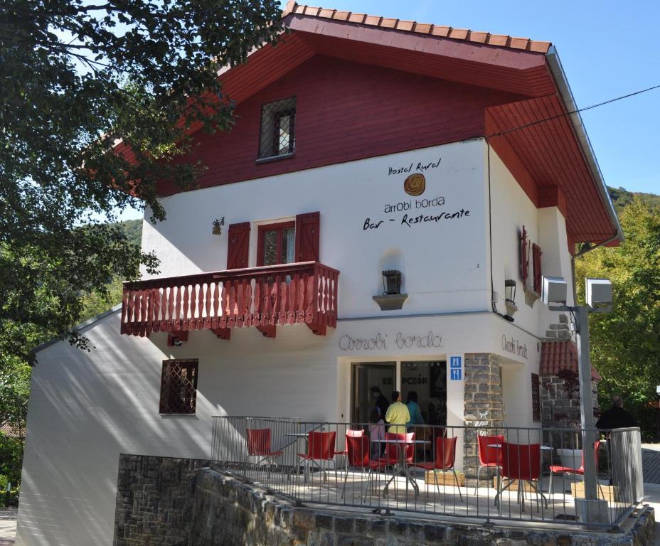 Hostal Rural Arrobi Borda Eugi Екстериор снимка