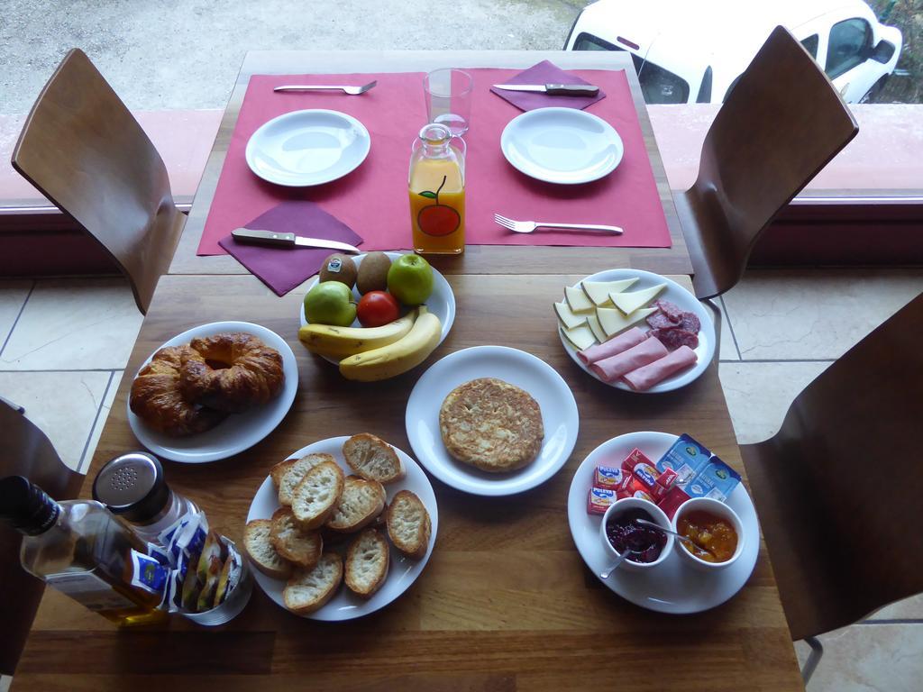Hostal Rural Arrobi Borda Eugi Екстериор снимка